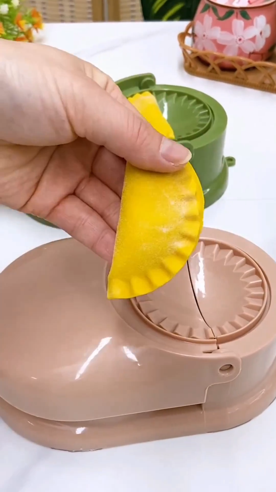 2-in-1 Manual Dumpling Maker & Dough Press Machine | Portable Samosa & Gujiya Mould Tool | Easy Kitchen DIY Pastry Accessory